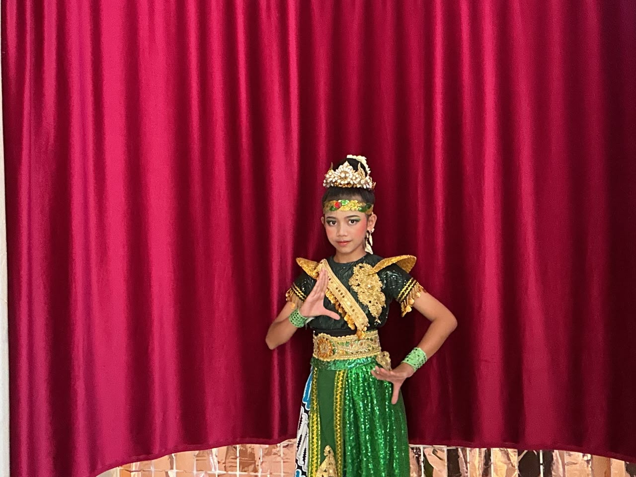 AUDREY ZHIANNISA MACHMUDA